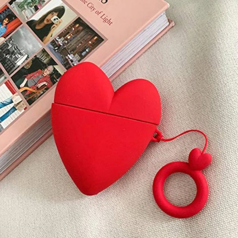 NWT  Red Heart Silicone Airpods Protective Case Series 1/2